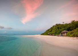 Makunudu Island Resort 2