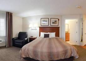 Candlewood Suites ROCKFORD by IHG 2