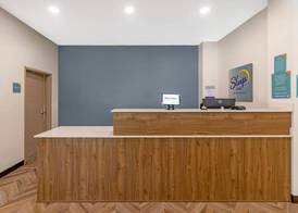 Sleep Inn & Suites 2