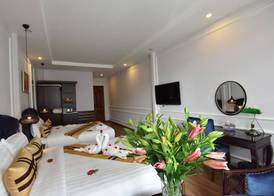 S Central Hotel & Spa 3