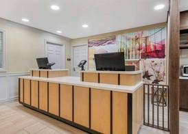 Sonesta ES Suites Dulles Airport 2