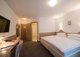 Hotel am Wasen 5