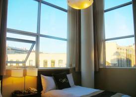 Pointe Plaza Hotel 4