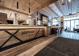 Tirol Lodge 2