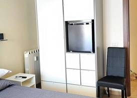 Convenient Booking B&B 3