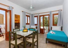 Romantica Hotel Apartments 5