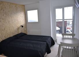 Apartamentos Gorbea Suites 2