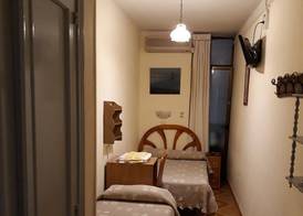 Hostal Fuentesol 4