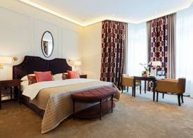 Excelsior Hotel Ernst am Dom 4