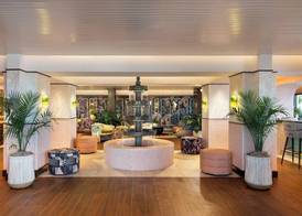 Ocean Key Resort & Spa, a Noble House Resort 2