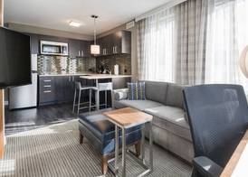 Residence Inn by Marriott Jersey City 5