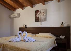 Blue Sky Hotel Apartments 3