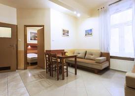Apartament Izaaka 4