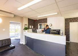 Heartland Ambassador Hotel Hamilton 2
