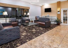 Ramada by Wyndham West Atlantic City 2
