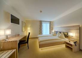 Hotel Cervo 5