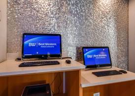 Best Western Plus Hyde Park Chicago Hotel 5