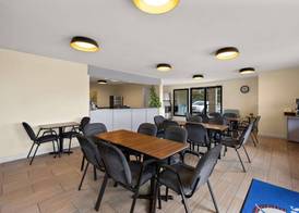 Americas Best Value Inn-Celina 2