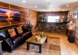 Travelodge by Wyndham Gardiner Yellowstone Park North Entr 2