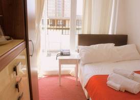Plaza London Hotel 4