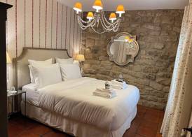 The Manor House 4