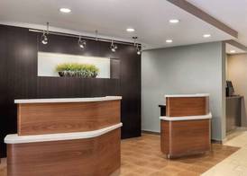 Courtyard by Marriott Dayton North 4