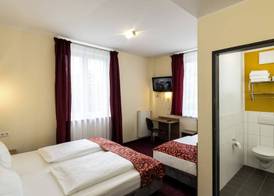 Dream Inn Hotel Regensburg Ost 4