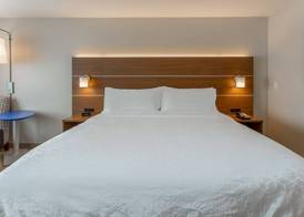 Holiday Inn Express & Suites RICE LAKE by IHG 5