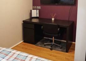 North London Apartment - Edmonton 4