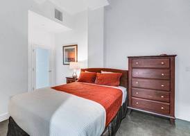 One Lux Stay HWH Downtown Los Angeles 3