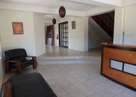Bluewater Lodge - Hostel 3