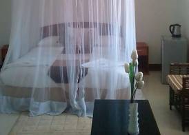 Dlux Hotel 5