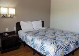 Motel 6-Lufkin, TX 5