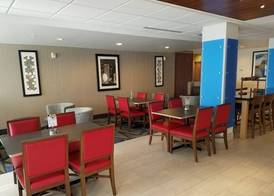 Holiday Inn Express & Suites DAPHNE-SPANISH FORT AREA by IHG 2
