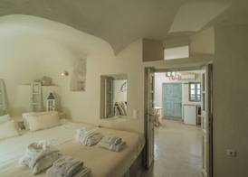 Kaleidoscope Cave Houses 4