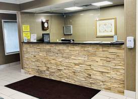 Super 8 by Wyndham South Bend 3