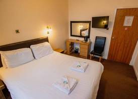 The Ben Mhor Hotel, Bar & Restaurant 3