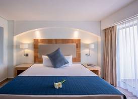 Park Royal Beach Huatulco 5