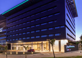 Radisson Hotel Santa Cruz 3