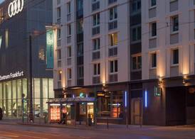 Motel One Frankfurt-East Side 4