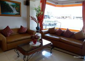 Orange Grove Hotel 4