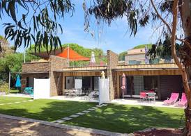 La villa Roméo, piscine et spa 5
