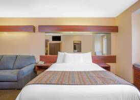 Microtel Inn & Suites by Wyndham Kannapolis/Concord 5