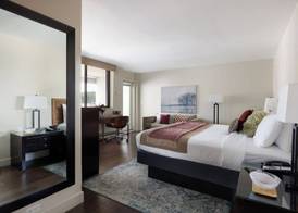 The Andrew Hotel 5