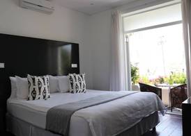 DysArt Boutique Hotel 4