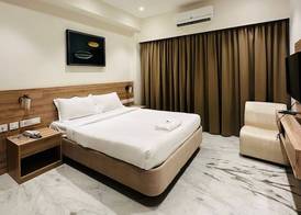 Royal Paris 5
