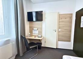 Hotel Hohenstaufen 5