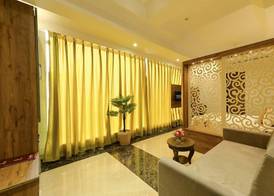 Hotel Avalon Palms Agra 5