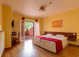 Valley View Hotel Encumeada 3
