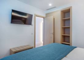 Aparthotel Fontanellas Playa 4